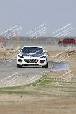 media/Oct-25-2025-CalClub SCCA (Sat) [[34c778dfbe]]/Group 2/Qualifying/